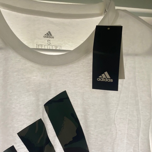 nwt white adidas t-shirt - Picture 3 of 5
